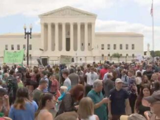 Protest in front of the Supreme Court Friday morning June 24, 2022 (WKYC, NBC affiliate Cleveland, Ohio)